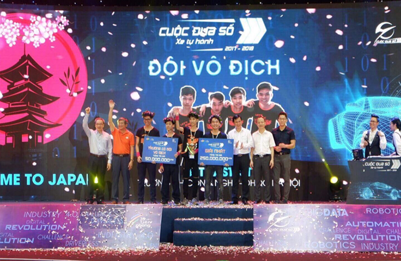 FPT Digital Race 2018 - Self-driving Car